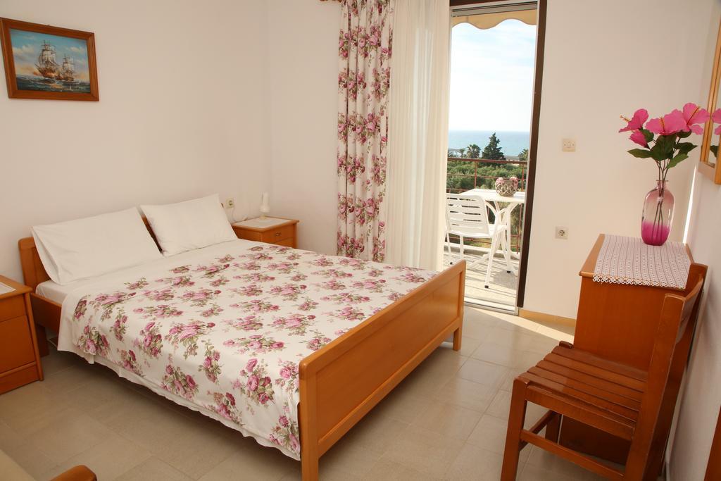 Kastoria Hotel Apartments Hanioti Rum bild